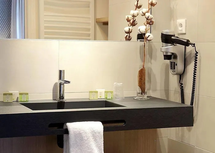 Hotel De La Nivelle Saint-Pee-sur-Nivelle